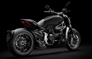 DUCATI 2016年新型モデル発表・予約受付開始