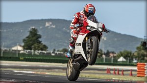 SBK-1299-Panigale-S_Amb-04_1920x1080_mediagallery_output_image_[1920x1080]