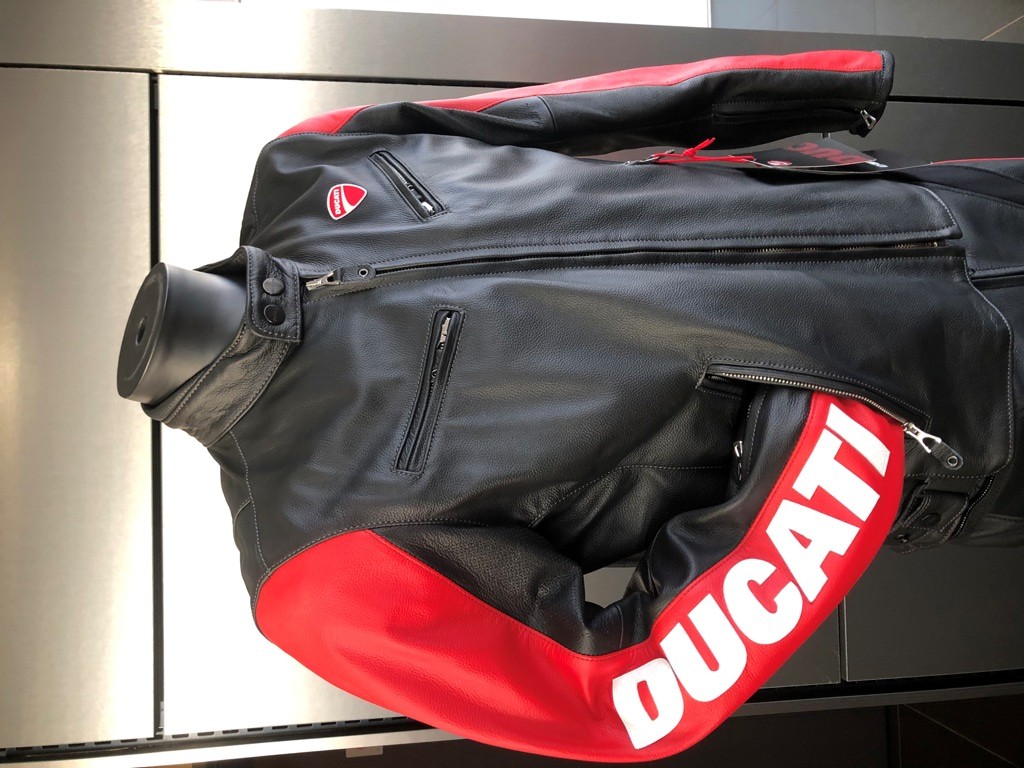 Company C3 レザージャケットのご紹介です | DUCATI福岡（ドゥカティ福岡）