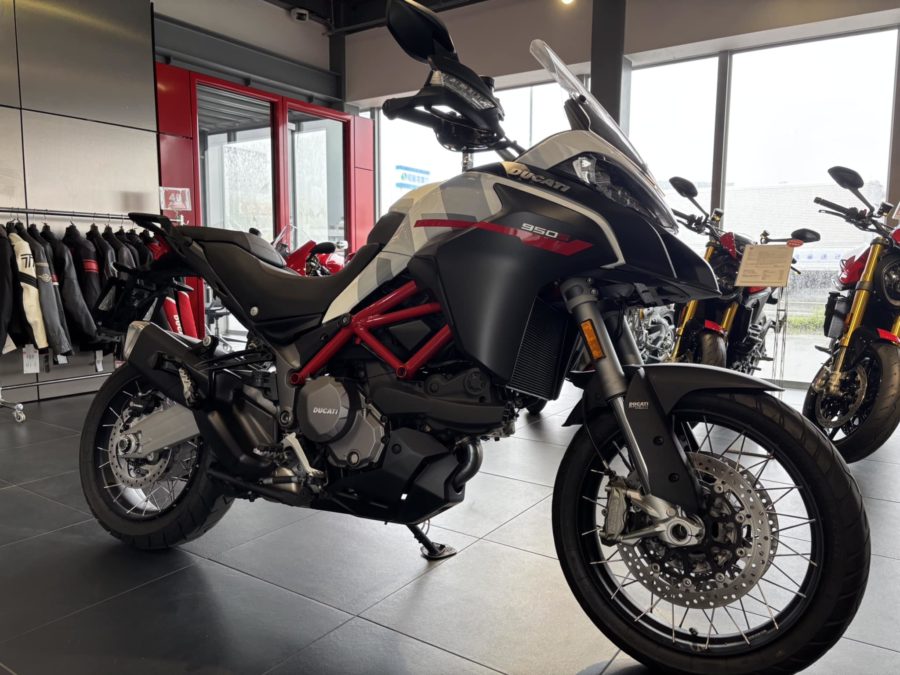 車種 ドゥカティ DUCATI モンスター 916cc 福岡